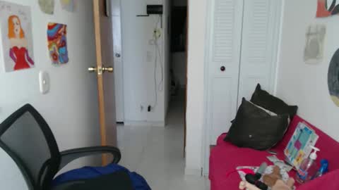 Nana Bela  online show from October 16, 3:13 pm