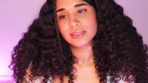 Snapshot of soytropicalfruit chatting on January 18, 3:31 am You want to talk to me more personal follow me in My Channel VIP 50 the discount online show from January 18, 3:31 am