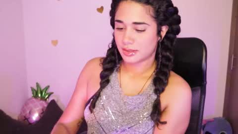 Snapshot of soytropicalfruit chatting on January 25, 5:18 am You want to talk to me more personal follow me in My Channel VIP 50 the discount online show from January 25, 5:18 am