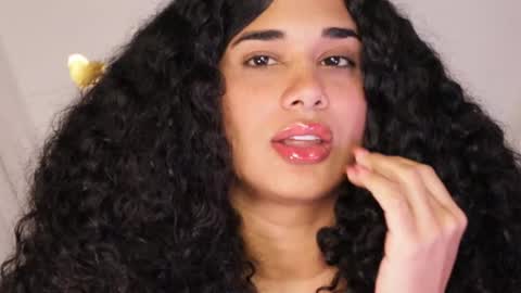 Snapshot of soytropicalfruit chatting on February 17, 12:21 am You want to talk to me more personal follow me in My Channel VIP 50 the discount online show from February 17, 12:21 am