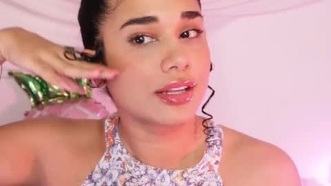 Snapshot of soytropicalfruit chatting on March 4, 6:47 am You want to talk to me more personal follow me in My Channel VIP 50 the discount online show from March 4, 6:47 am