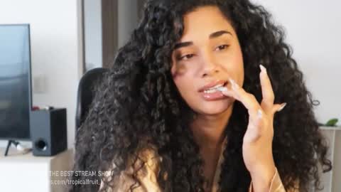 Snapshot of soytropicalfruit chatting on September 15, 12:16 pm You want to talk to me more personal follow me in My Channel VIP 50 the discount online show from September 15, 12:16 pm