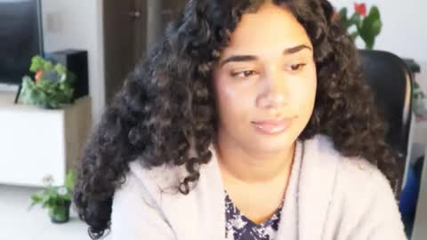 Snapshot of soytropicalfruit chatting on October 15, 11:32 am You want to talk to me more personal follow me in My Channel VIP 50 the discount online show from October 15, 11:32 am