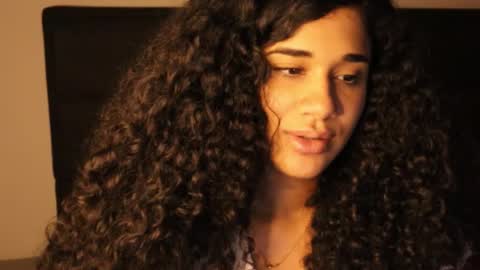 Snapshot of soytropicalfruit chatting on November 21, 11:25 pm You want to talk to me more personal follow me in My Channel VIP 50 the discount online show from November 21, 11:25 pm