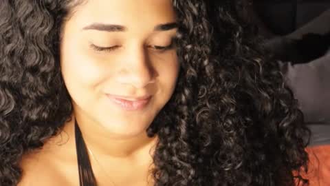 Snapshot of soytropicalfruit chatting on November 27, 9:50 pm You want to talk to me more personal follow me in My Channel VIP 50 the discount online show from November 27, 9:50 pm