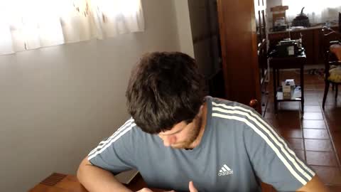 spanish online show from February 16, 5:15 pm