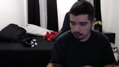 spanishcouple4255 online show from October 26, 1:00 am