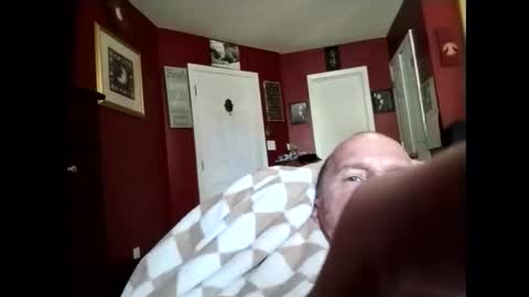 sparkybull135 online show from October 31, 5:47 pm