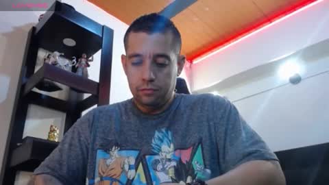     online show from December 11, 5:00 am