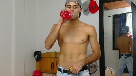 Snapshot of spartan_blaze chatting on February 6, 11:15 pm Spartan Blaze online show from February 6, 11:15 pm