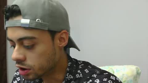 Snapshot of spartan_blaze chatting on February 24, 1:46 am Spartan Blaze online show from February 24, 1:46 am