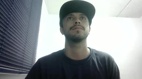 Snapshot of sperm_donor94 chatting on December 20, 10:43 pm sperm_donor94 online show from December 20, 10:43 pm