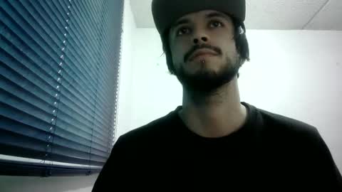 Snapshot of sperm_donor94 chatting on December 15, 4:22 pm sperm_donor94 online show from December 15, 4:22 pm