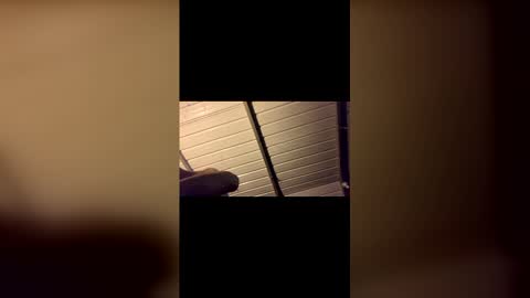 Snapshot of spermdoner23 chatting on November 29, 7:00 am spermdoner23 online show from November 29, 7:00 am