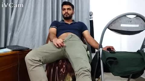 Snapshot of spicybuoy chatting on December 9, 2:28 pm spicybuoy online show from December 9, 2:28 pm