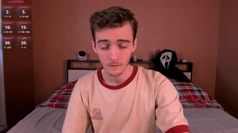 Snapshot of spider___man chatting on October 3, 2:25 pm Spidey online show from October 3, 2:25 pm