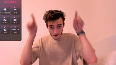 Snapshot of spider___man chatting on November 17, 11:16 am Spidey online show from November 17, 11:16 am