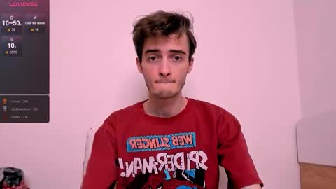 Snapshot of spider___man chatting on November 20, 4:07 pm Spidey online show from November 20, 4:07 pm