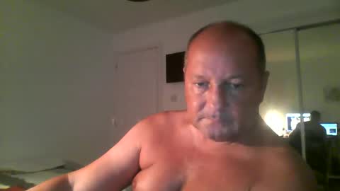 spidey1051a online show from December 1, 12:10 pm