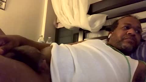 Snapshot of sportyesce chatting on March 6, 8:30 am sportyesce online show from March 6, 8:30 am