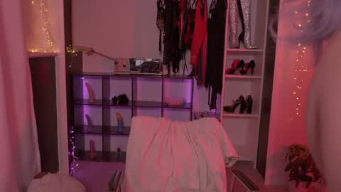 Abby online show from January 3, 4:16 pm