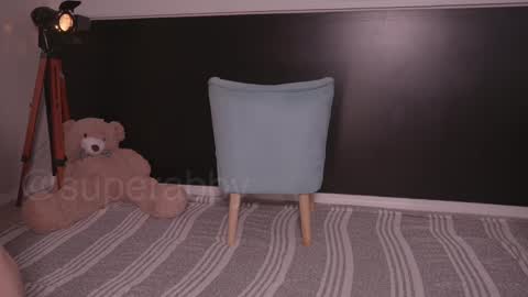 Abby online show from October 5, 3:32 pm