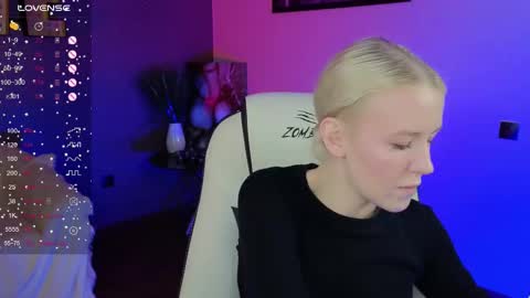 Snapshot of springajara chatting on September 9, 6:35 am Vetta online show from September 9, 6:35 am