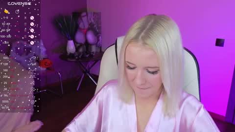 Snapshot of springajara chatting on November 2, 1:02 pm Vetta online show from November 2, 1:02 pm