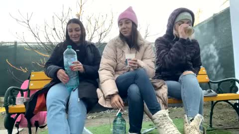 My name is Maya Lush is activeThere are legends that in this room all your wishes can come true  Private is Open online show from December 18, 7:04 am