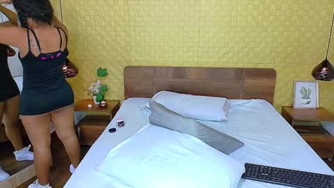 squirter_girl69 online show from February 1, 3:19 am