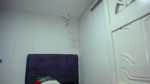 squirter_girl69 online show from February 26, 7:09 am