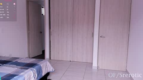 Matt     online show from December 19, 9:38 pm