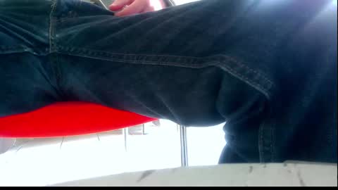 Snapshot of ssenzo chatting on January 26, 8:25 am ssenzo online show from January 26, 8:25 am