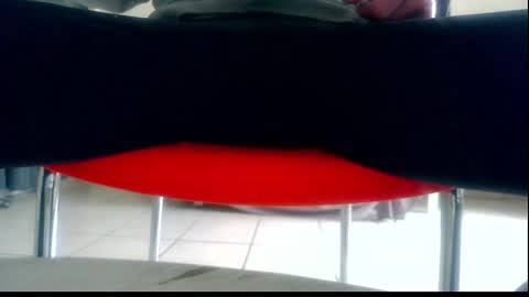 Snapshot of ssenzo chatting on February 2, 8:24 am ssenzo online show from February 2, 8:24 am