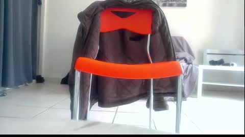 Snapshot of ssenzo chatting on February 2, 11:51 am ssenzo online show from February 2, 11:51 am