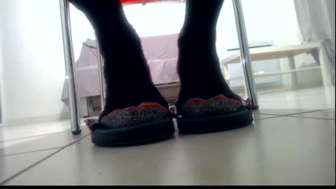 Snapshot of ssenzo chatting on February 2, 7:46 pm ssenzo online show from February 2, 7:46 pm