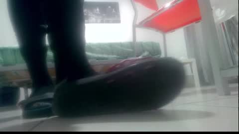 Snapshot of ssenzo chatting on February 20, 10:15 pm ssenzo online show from February 20, 10:15 pm