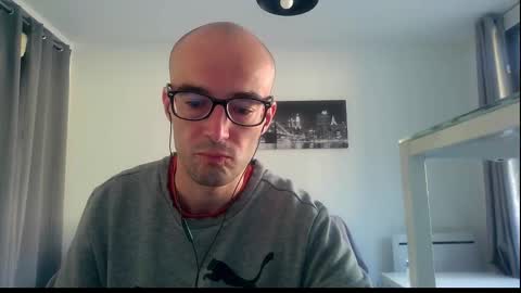 Snapshot of ssenzo chatting on September 28, 7:14 am ssenzo online show from September 28, 7:14 am