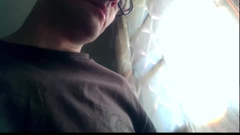 Snapshot of ssenzo chatting on November 5, 11:10 am ssenzo online show from November 5, 11:10 am