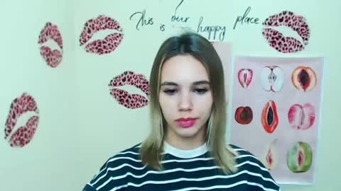 Snapshot of stacy_gr chatting on December 8, 10:30 am Stacy online show from December 8, 10:30 am