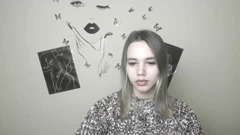 Snapshot of stacy_gr chatting on January 4, 1:21 pm Stacy online show from January 4, 1:21 pm