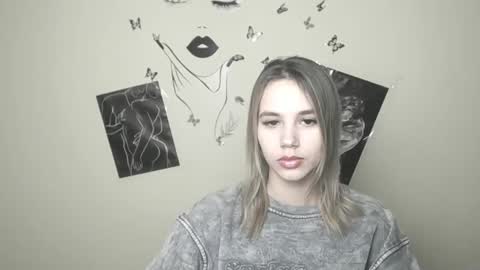 Snapshot of stacy_gr chatting on January 6, 1:30 pm Stacy online show from January 6, 1:30 pm