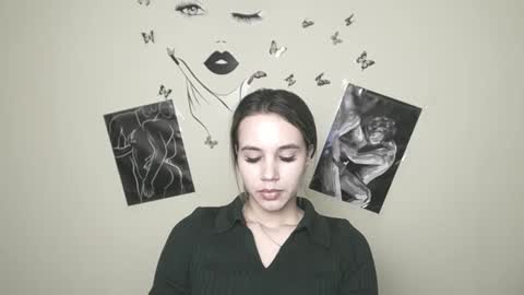 Snapshot of stacy_gr chatting on January 8, 4:00 pm Stacy online show from January 8, 4:00 pm