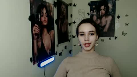 Snapshot of stacy_gr chatting on November 15, 1:29 pm Stacy online show from November 15, 1:29 pm