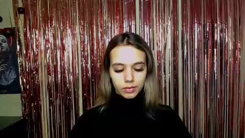 Snapshot of stacy_gr chatting on November 20, 10:37 am Stacy online show from November 20, 10:37 am