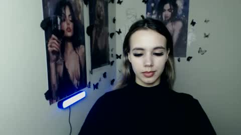 Snapshot of stacy_gr chatting on November 21, 3:54 pm Stacy online show from November 21, 3:54 pm