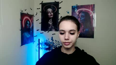 Snapshot of stacy_gr chatting on November 25, 1:22 pm Stacy online show from November 25, 1:22 pm