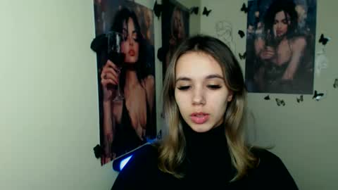 Snapshot of stacy_gr chatting on December 1, 2:11 pm Stacy online show from December 1, 2:11 pm