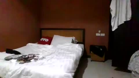 star0806666a online show from January 19, 1:01 pm