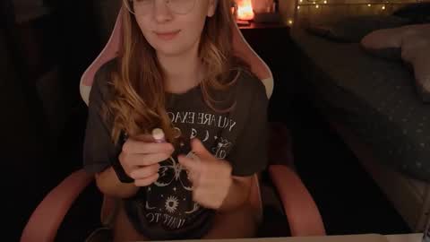 Alice online show from January 1, 5:11 pm